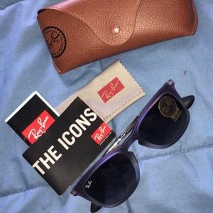 Ray-Ban Sunglasses
